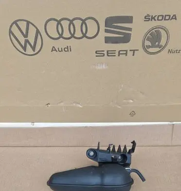 Audi RS7 C8 Vacuum air tank 4G0131541A 4K0809163C