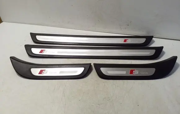 Front sill trim cover
