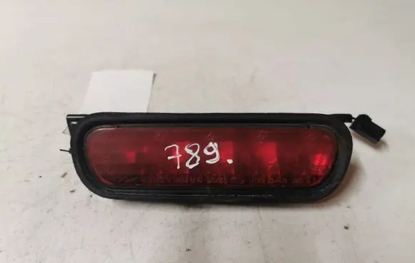 KIA Sorento Third/center stoplight 927003E0