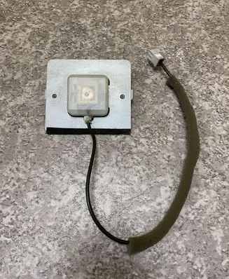 Toyota Avensis T220 Aerial GPS antenna 8686020070