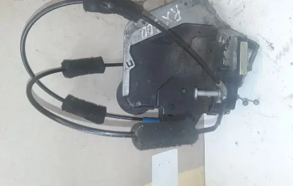 Lexus RX 300 Rear door lock NOCODE