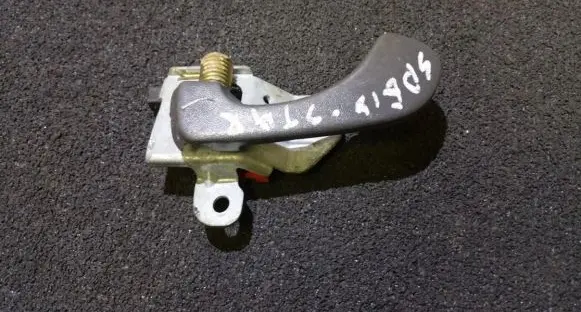 Mitsubishi Carisma Rear door interior handle MR288395