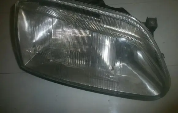 Renault Megane I Headlight/headlamp