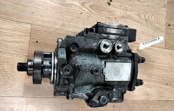 Opel Astra G Fuel injection high pressure pump 0470504003