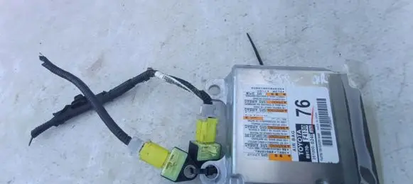 Toyota C-HR I Airbag control unit/module 89170F4130