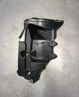 BMW X6 F16 Rear bumper mounting bracket 7338286