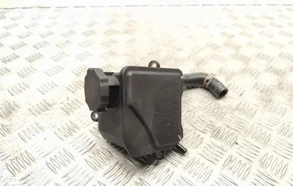 Mercedes-Benz C W204 Power steering fluid tank/reservoir A0004602283 A0029979652