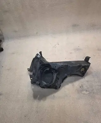 BMW 7 E38 Other engine bay part 227372