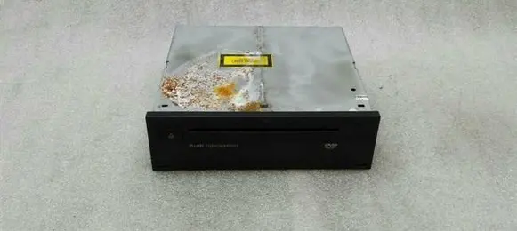 Audi A8 S8 D3 4E Navigation unit CD/DVD player 4E0919887D