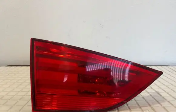 BMW X1 E84 Tailgate rear/tail lights 03427600 2992479 2201011172