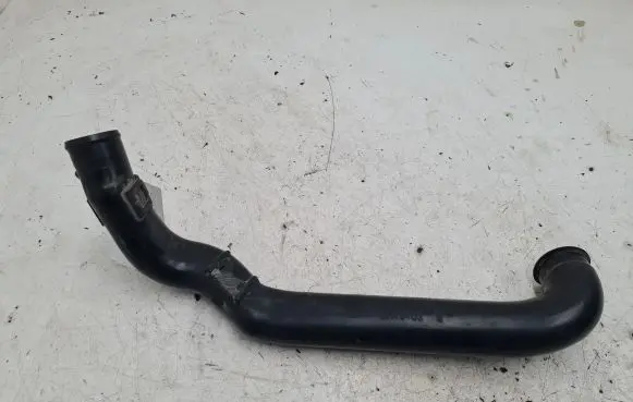 Opel Zafira A Intercooler hose/pipe 46598
