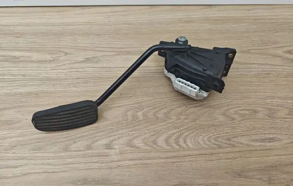 Volvo XC90 Accelerator throttle pedal 30683521 6PV00853718