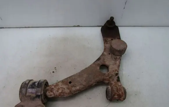 Mazda 5 Front lower control arm/wishbone