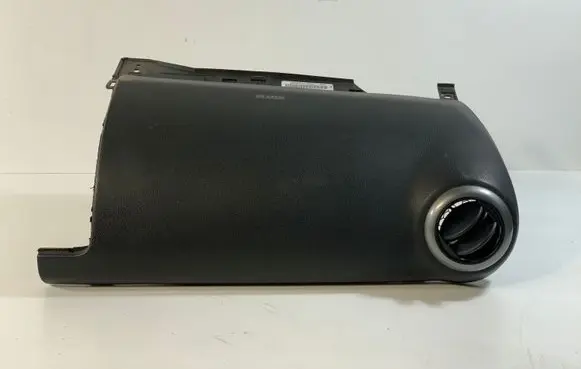 Nissan Note (E11) Passenger airbag 682139U10A