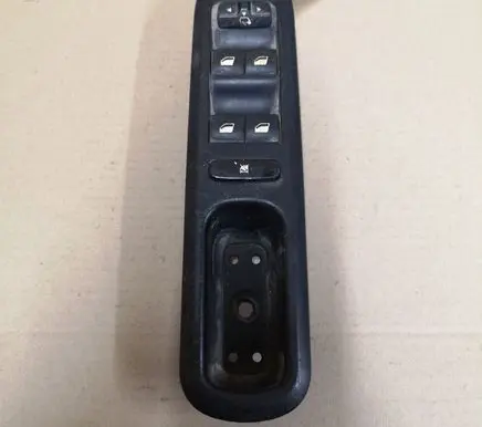 Peugeot 407 Electric window control switch 96468704XT