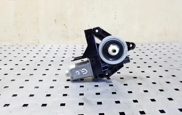 Volvo XC70 Rear door window regulator motor 966264102 WR12720
