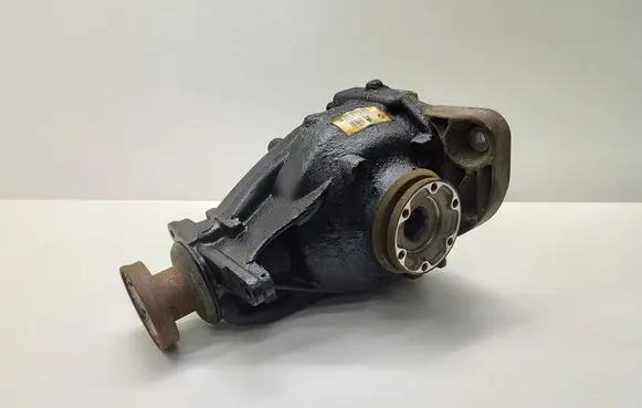 BMW 5 E60 E61 Rear differential 7570470 757047002 33107570470