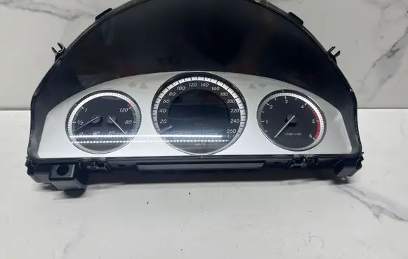 Mercedes-Benz C W204 Speedometer (instrument cluster) A2C53245324 A2049004500