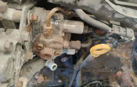 Toyota Avensis T250 Fuel injection high pressure pump 221000g010 2940000061
