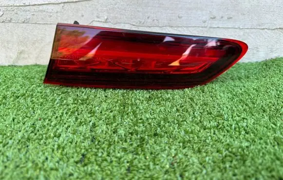 Skoda Karoq Tailgate rear/tail lights 57A945308