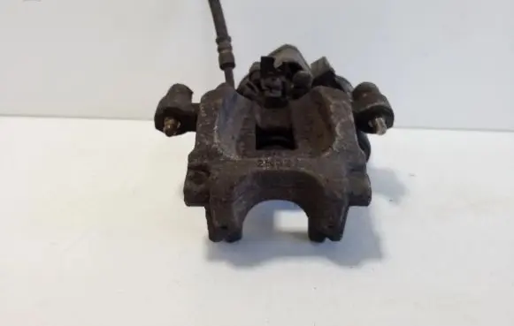 Jaguar XE Rear brake caliper FK722K327BC