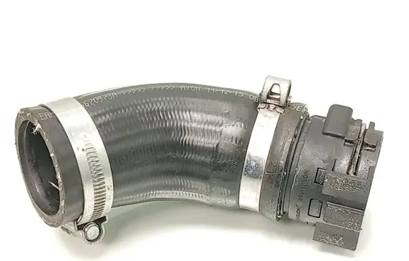 Renault Captur Intercooler hose/pipe 6670972