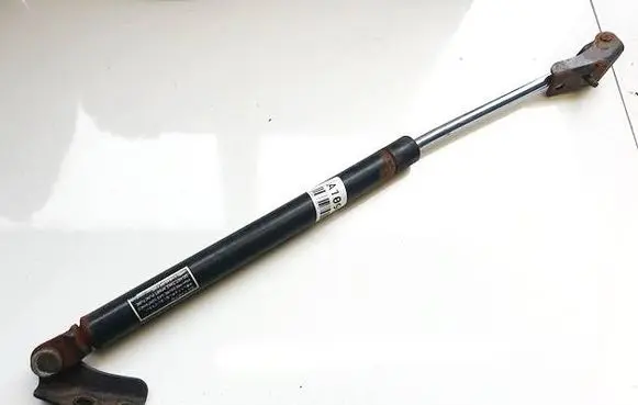 Mazda Premacy Tailgate/trunk strut/damper 