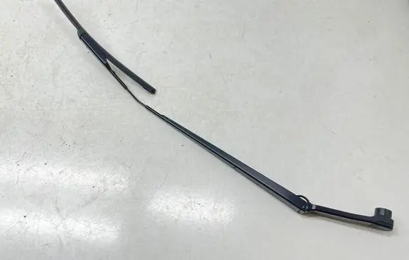 Subaru Crosstrek III Windshield/front glass wiper blade 86532FL070 86532FL07A