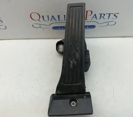 KIA Sportage Accelerator throttle pedal D7800
