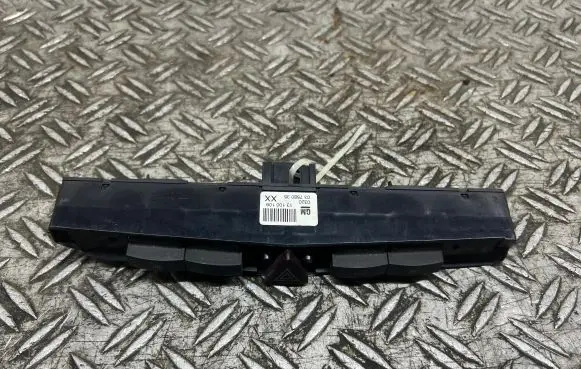 Opel Zafira B Hazard light switch 03758035