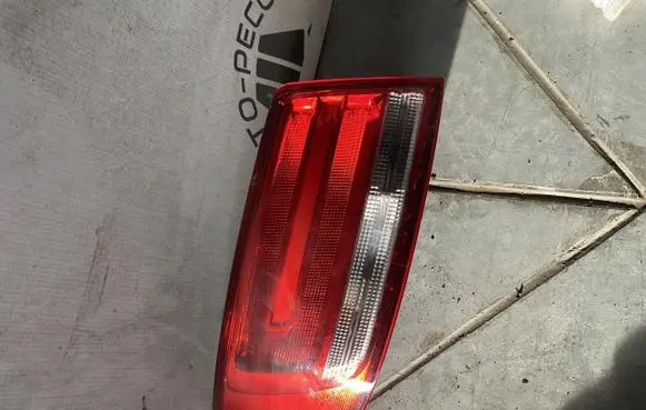 Audi A4 S4 B9 8W Rear/tail lights 8W5945069A