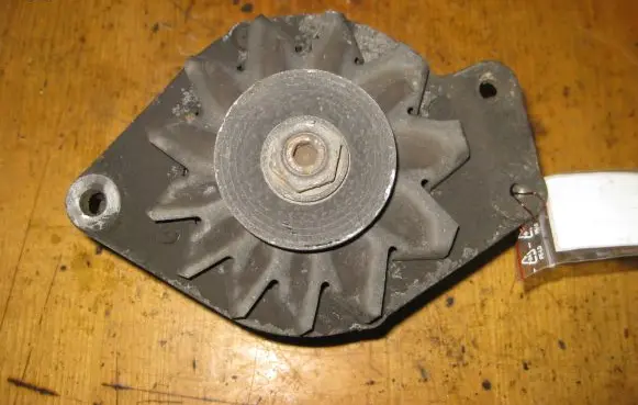 Volkswagen Polo II 86C 2F Generator/alternator