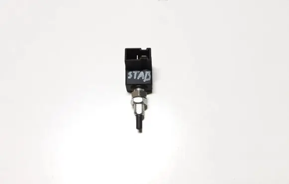 Hyundai Tucson JM Brake pedal sensor switch