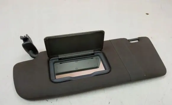 Sun visor clip/hook/bracket