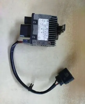 Audi A4 S4 B7 8E 8H Coolant fan relay 8E0959501P