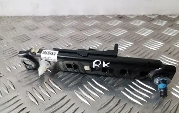 Opel Mokka Seat belt adjustment rail 13585757