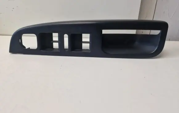 Volkswagen Golf VI Front door window switch trim 1K4868049C