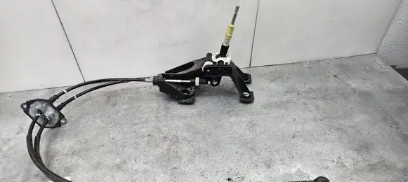 Mazda 3 Gear selector/shifter in gearbox BCKN46100A