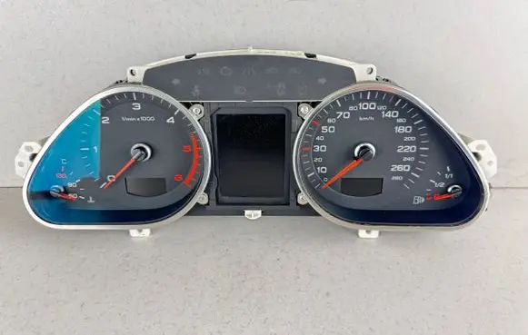 Audi A6 S6 C6 4F Speedometer (instrument cluster) 4F0920933Q