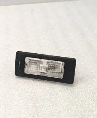 Volkswagen Tiguan Number plate light 5N0943021B