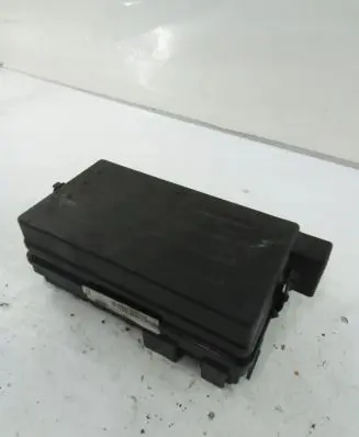 Chevrolet Epica Fuse module 96646698