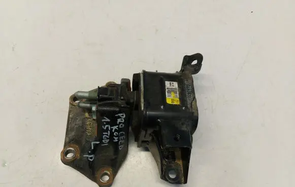 KIA Pro Cee'd III Gearbox mounting bracket 21830-j9000