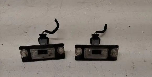 Audi A3 S3 8L Number plate light 8D9943021