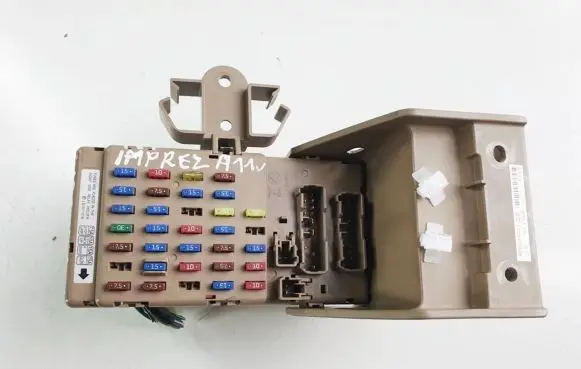 Subaru Impreza III Fuse box set 01004T0228 990TT0
