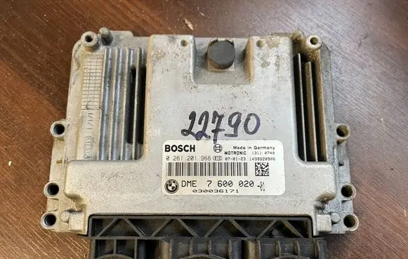 Mini One - Cooper Coupe R56 Engine control unit/module 7600020 0261201966