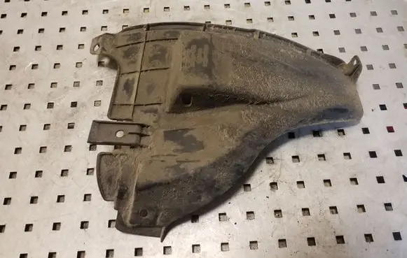 Toyota Avensis T270 Rear mudguard 5259105030