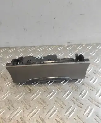 Volkswagen PASSAT B6 Car ashtray 3C0863284A