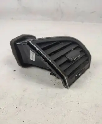 Skoda Fabia Mk3 (NJ) Dash center air vent grill 6V0819702C