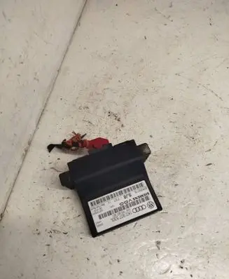 Audi A4 S4 B7 8E 8H Gateway control module 1K0907530L 5WK50011B