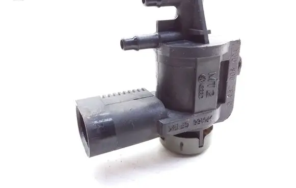 Volkswagen Bora Brake central valve 1J0906283C